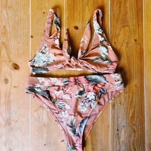 Billabong floral bikini set